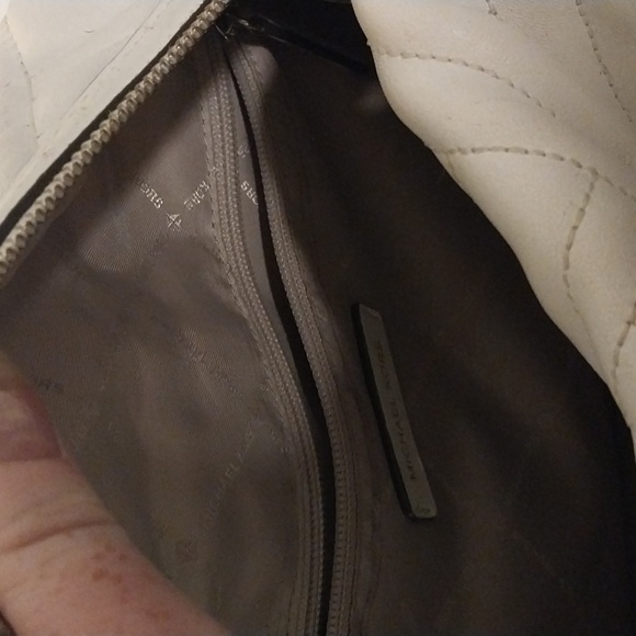 Michael Kors Kathy Quilted Bag - Picture 11 of 12